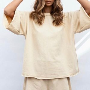 Wanderer tee in beige from Sabo Skirt